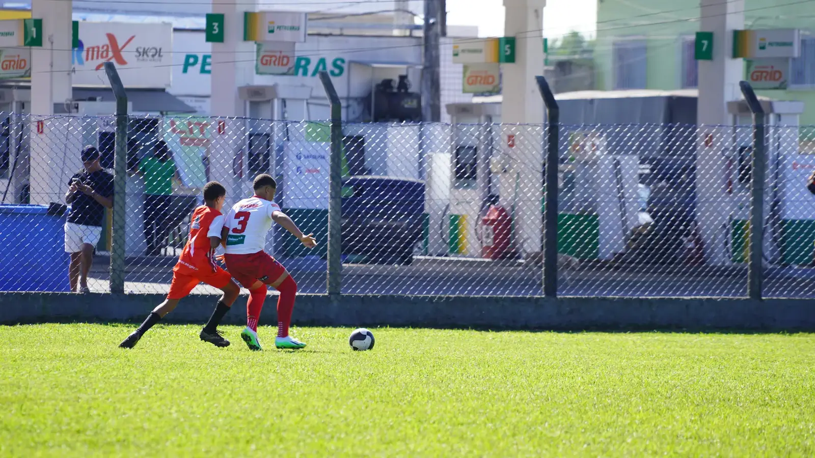 Disputa de bola